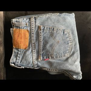 Levi 505 jeans